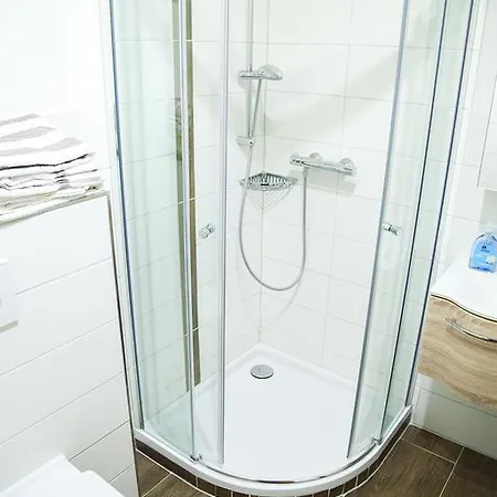 Haus Cristallo 아파트 *