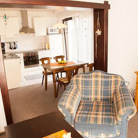 Haus Cristallo Apartament *